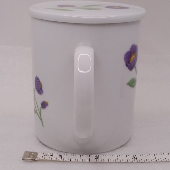 House of Prill Floral MUG with Cover Porcelain Purple Flowers 10 oz Cup - Picture 2 of 13